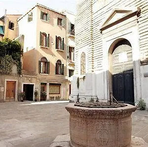 Bed & Breakfast La Locandiera, Venedig