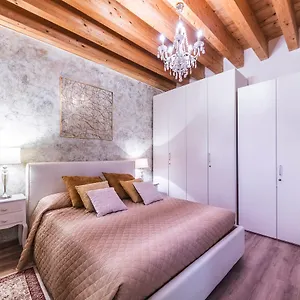 Ca' Teatro Vecchio Apartamento